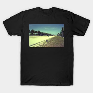 Tralfamadore hitchhiking T-Shirt